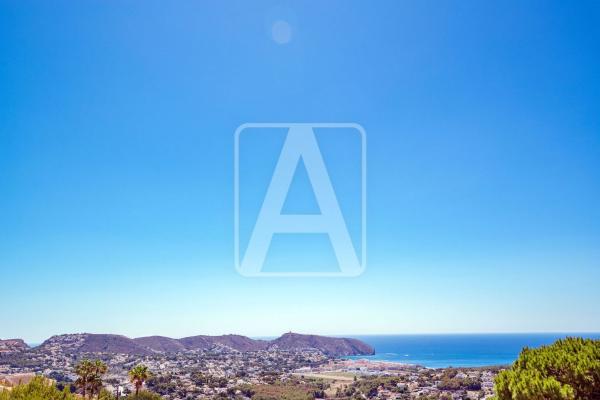 Chalet independiente en venta en Casa o chalet en Benimeit-Tabaira, Moraira, Moraira
thumbnail 1