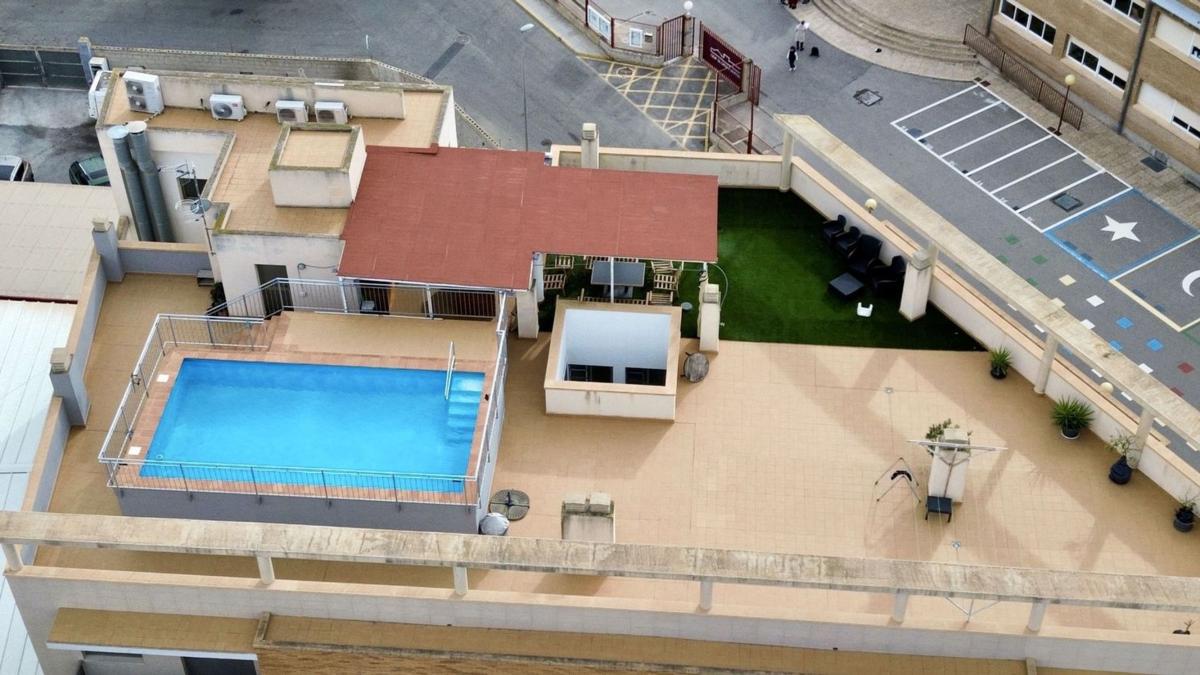 Продажа квартиры на Piso en Calle Carmelo Pérez, Centro, San Miguel de Salinas, Сан-Мигель-де-Салинас
photo 3