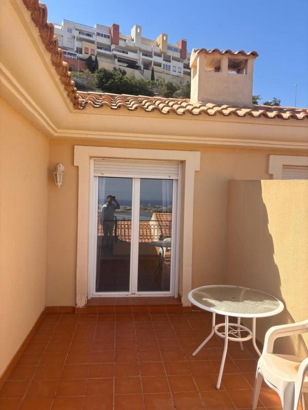 Propiedades en venta y alquiler en España photo 2