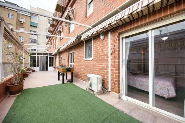 Venta de piso en Piso en Calle Renato Bardín, Alipark, Alicante / Alacant, Alicante / Alacant
 photo 1
