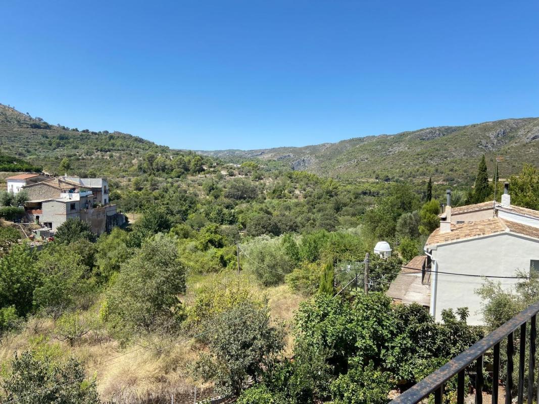 Properties for sale and rent in Spain photo 5
