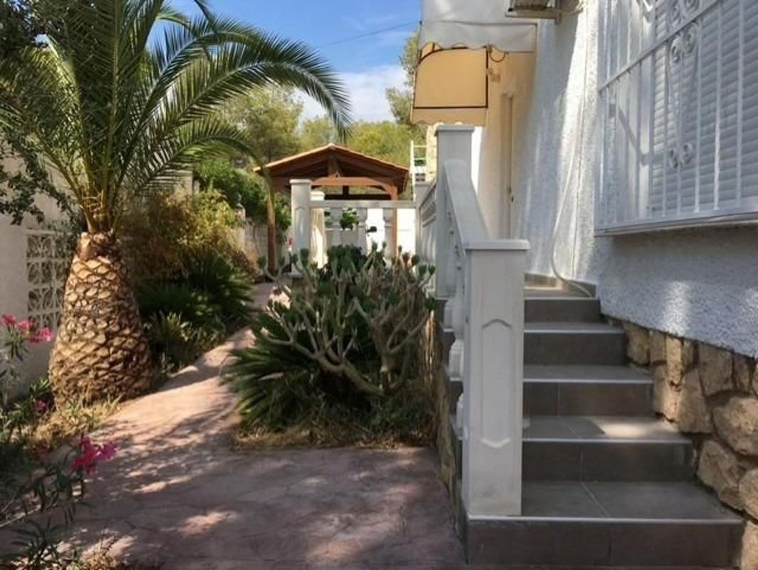 Properties for sale and rent in Spain photo 2