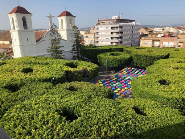 Продажа квартиры на Piso en Plaza de la Constitución, 2, Almoradí, Алморади
 photo 1
