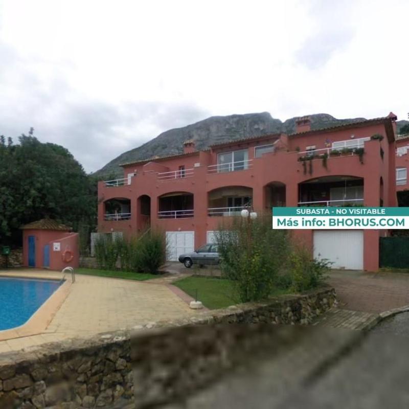 Propiedades en venta y alquiler en España photo 1