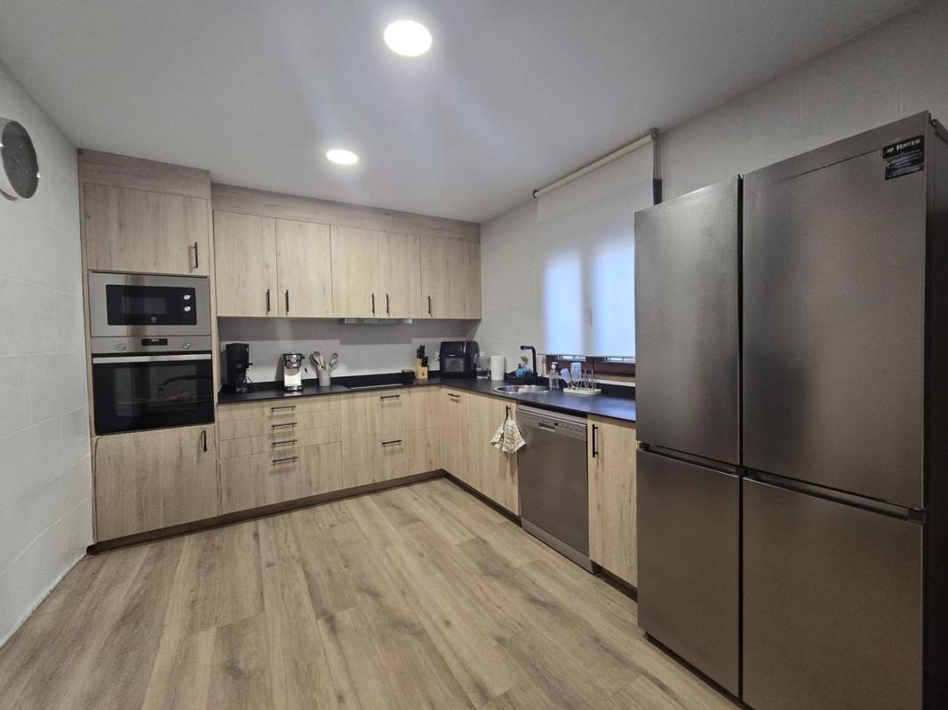 Properties for sale and rent in Spain photo 4