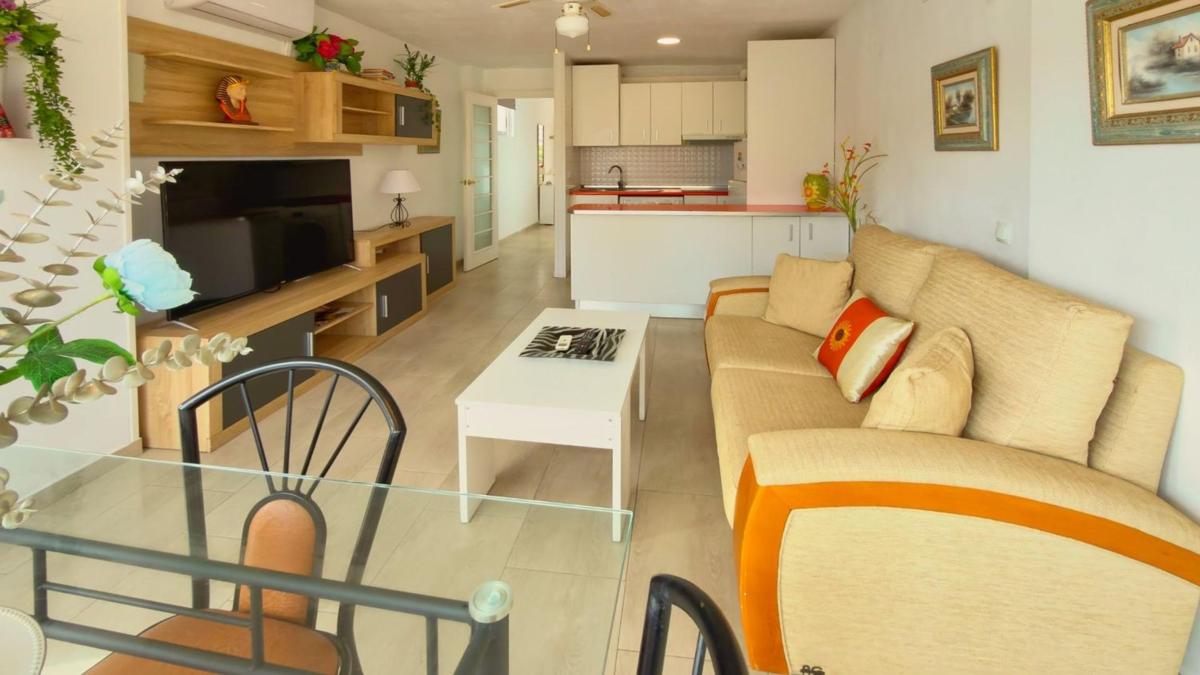 Sale of apartment in Piso en Calle de Londres, Zona Sierra Helada, Benidorm, Benidorm
photo 1