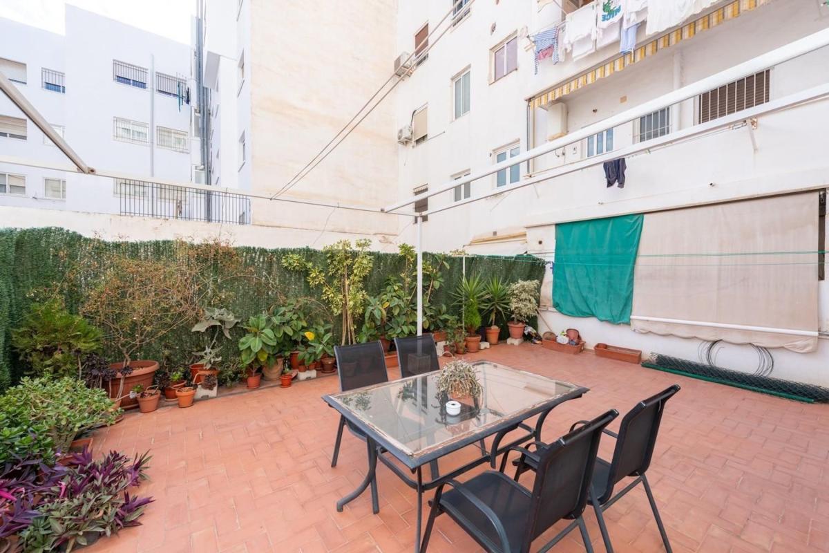 Venta de piso en Piso en Calle Pintor Cabrera, Ensanche-Diputación, Alicante / Alacant, Alicante / Alacant
 photo 5
