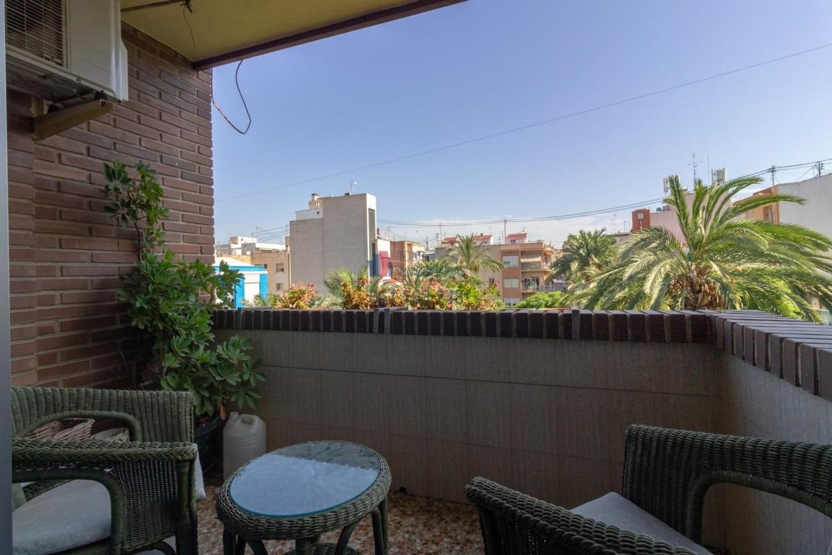 Venta de piso en Piso en Calle Tabarca, 11, Carolinas Bajas, Alicante / Alacant, Alicante / Alacant
 photo 3