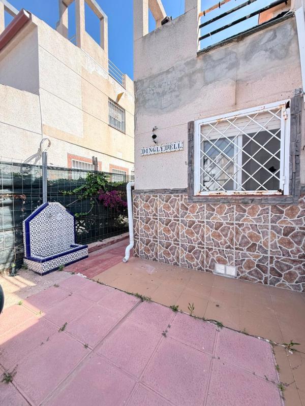 Properties for sale and rent in Spain photo 4