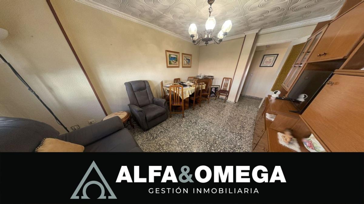 Venta de piso en Piso en Plus Ultra, Carolinas Altas, Alicante / Alacant, Alicante / Alacant
photo 1