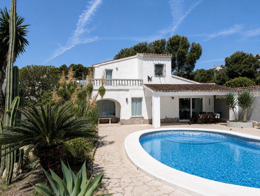 Venta de chalet independiente en Casa o chalet en Cala Advocat - Baladrar, Benissa, Benissa
photo 5