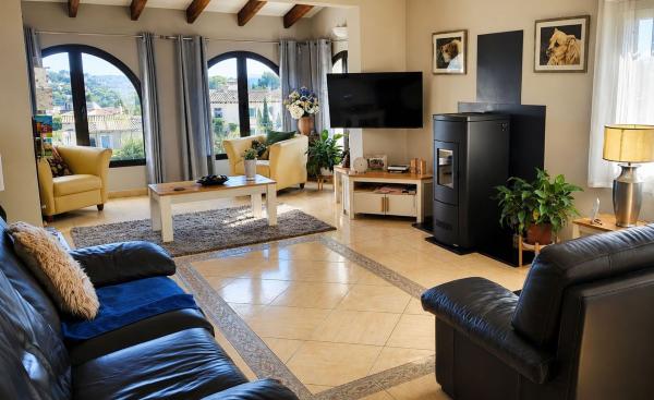 Chalet independiente en venta en Casa o chalet en Cala Advocat - Baladrar, Benissa, Benissa
thumbnail 2