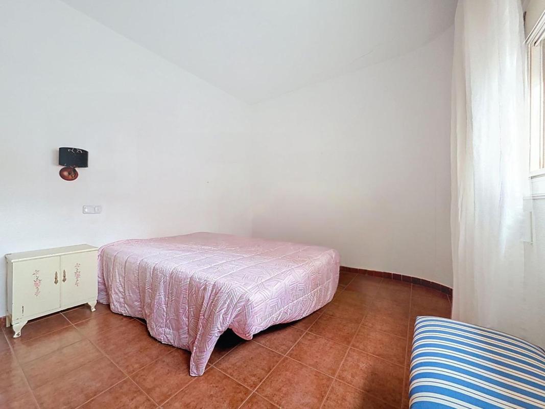 Venta de piso en Piso en Calle Menéndez Pelayo s/n, Plaza de Toros - Avenida Chapí - Trinquete, Elda, Elda
 photo 4
