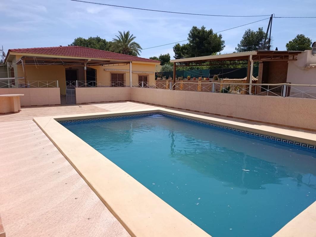Properties for sale and rent in Spain photo 4