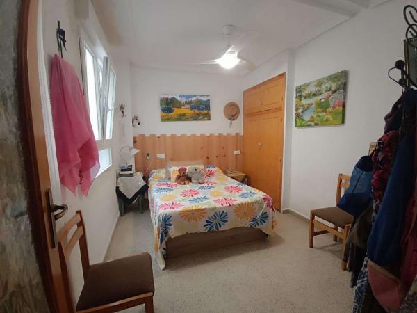 Sale of flat in Piso en Calle Rafal, El Acequión, Torrevieja, Torrevieja
thumbnail 2
