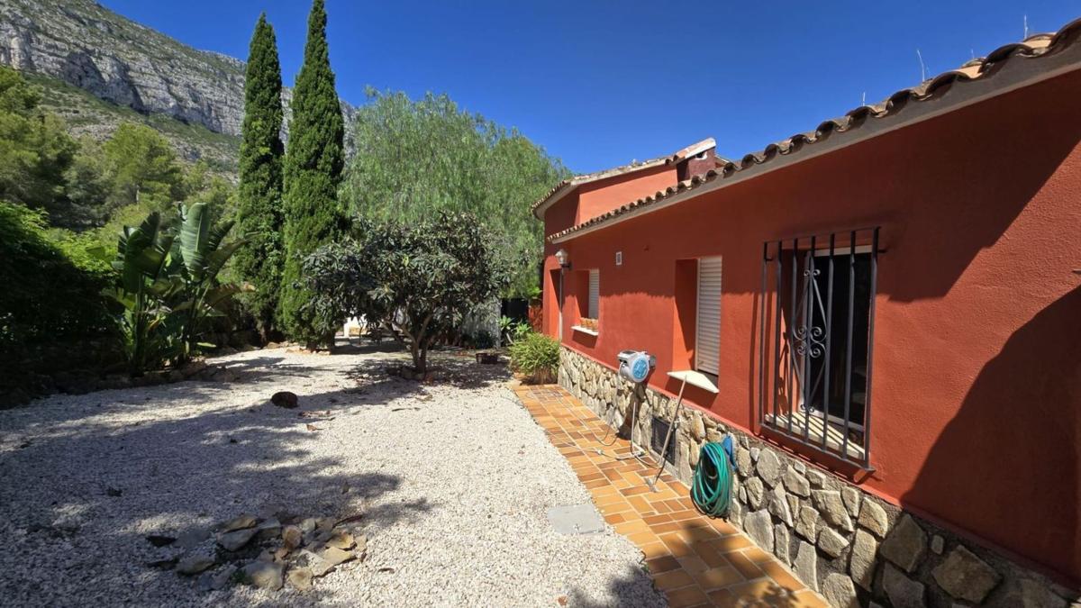 Propiedades en venta y alquiler en España photo 4