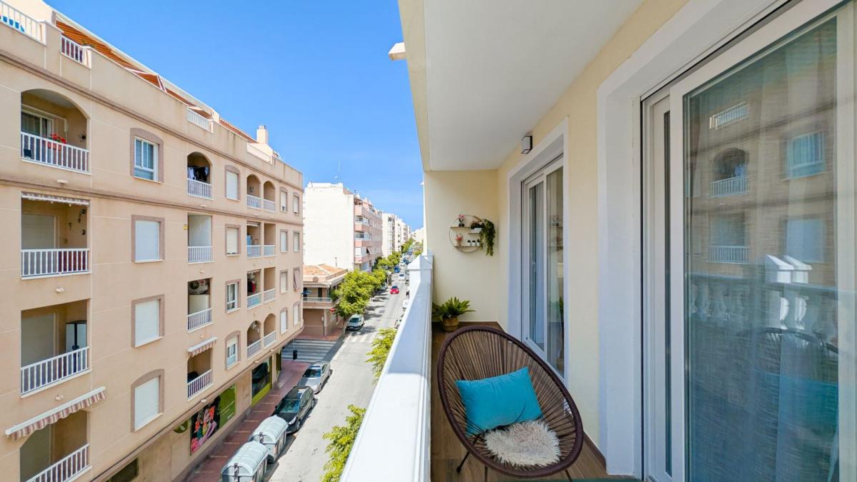 Продажа квартиры на Piso en Calle San Luis, Parque de las Naciones, Torrevieja, Торревьеха
photo 3