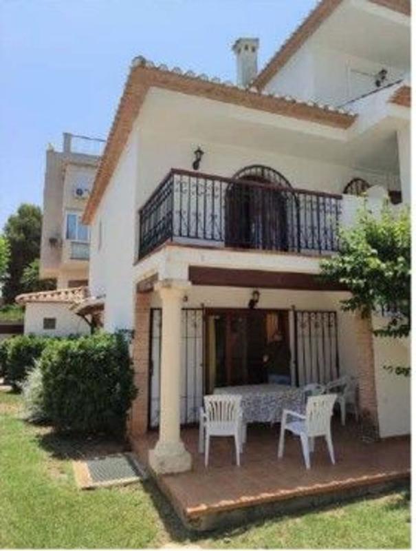 Propiedades en venta y alquiler en España photo 1
