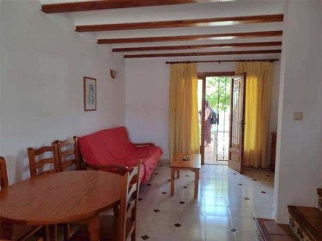Propiedades en venta y alquiler en España photo 2