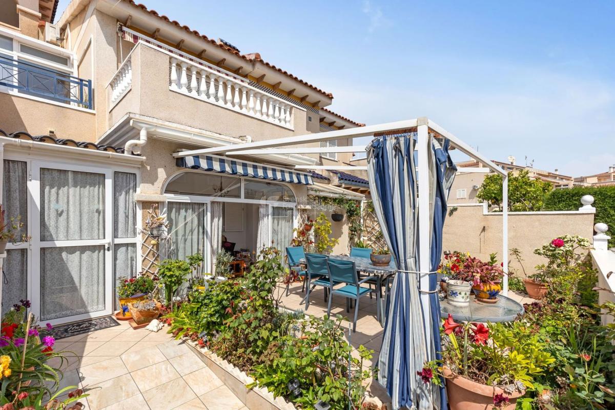 Venta de piso en Piso en Calle Pino Carrasco, 4, Zeniamar, Orihuela, Orihuela
photo 5