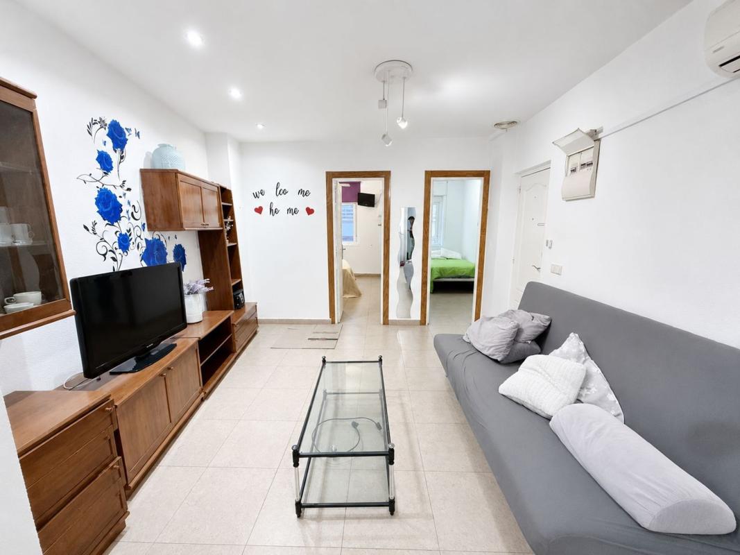 Venta de piso en Piso en Calle del General Shelly, Carolinas Bajas, Alicante / Alacant, Alicante / Alacant
photo 1