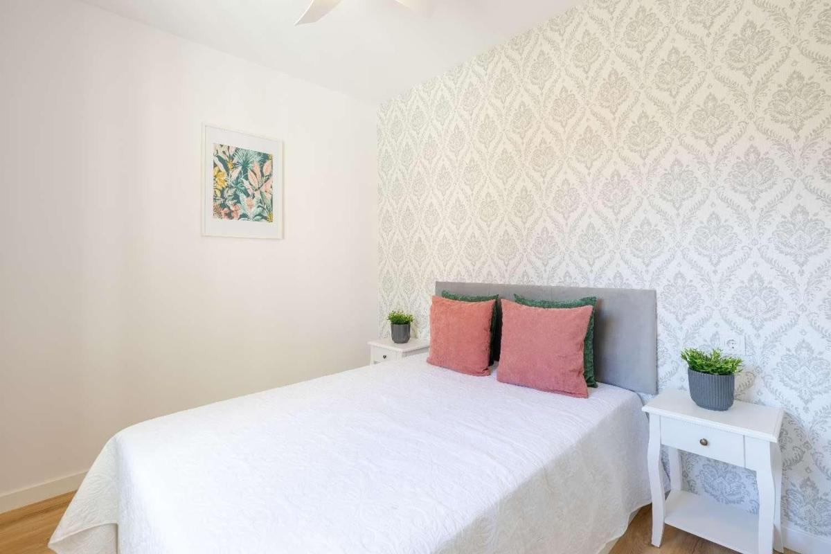Properties for sale and rent in Spain photo 4