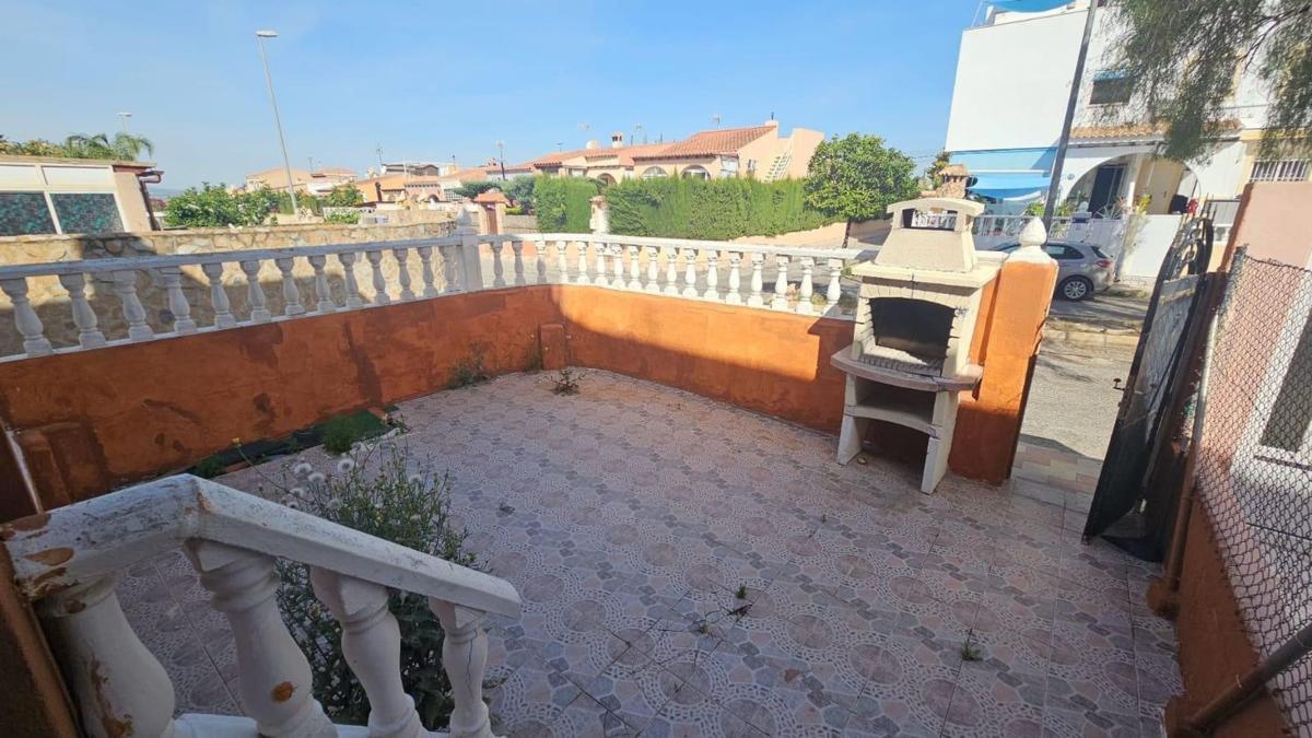 Venta de duplex en Dúplex en La Siesta - El Salado - Torreta, Torrevieja, Torrevieja photo 2