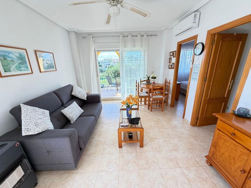 Venta de piso en Piso en Calle Ramón y Cajal, La Zenia, Orihuela, Orihuela
photo 5