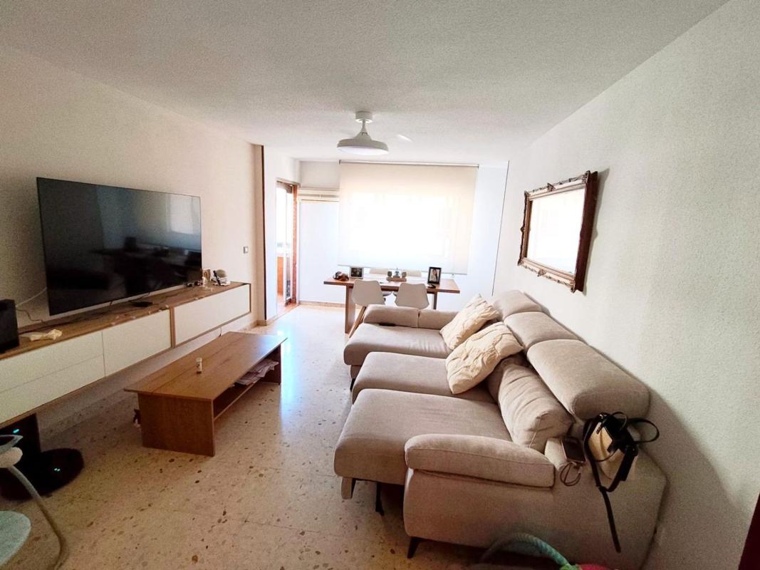 Venta de piso en Piso en Calle de les Escoles, Centro Urbano, Benidorm, Benidorm
 photo 3