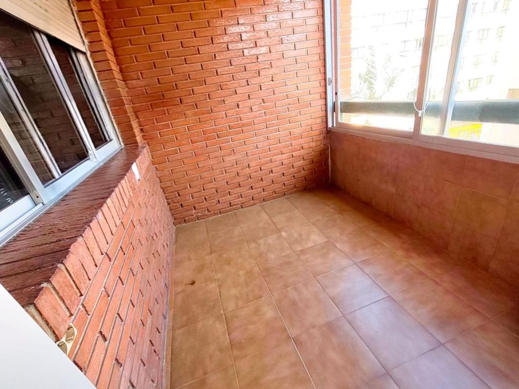 Venta de piso en Piso en Calle de les Escoles, Centro Urbano, Benidorm, Benidorm
 photo 5