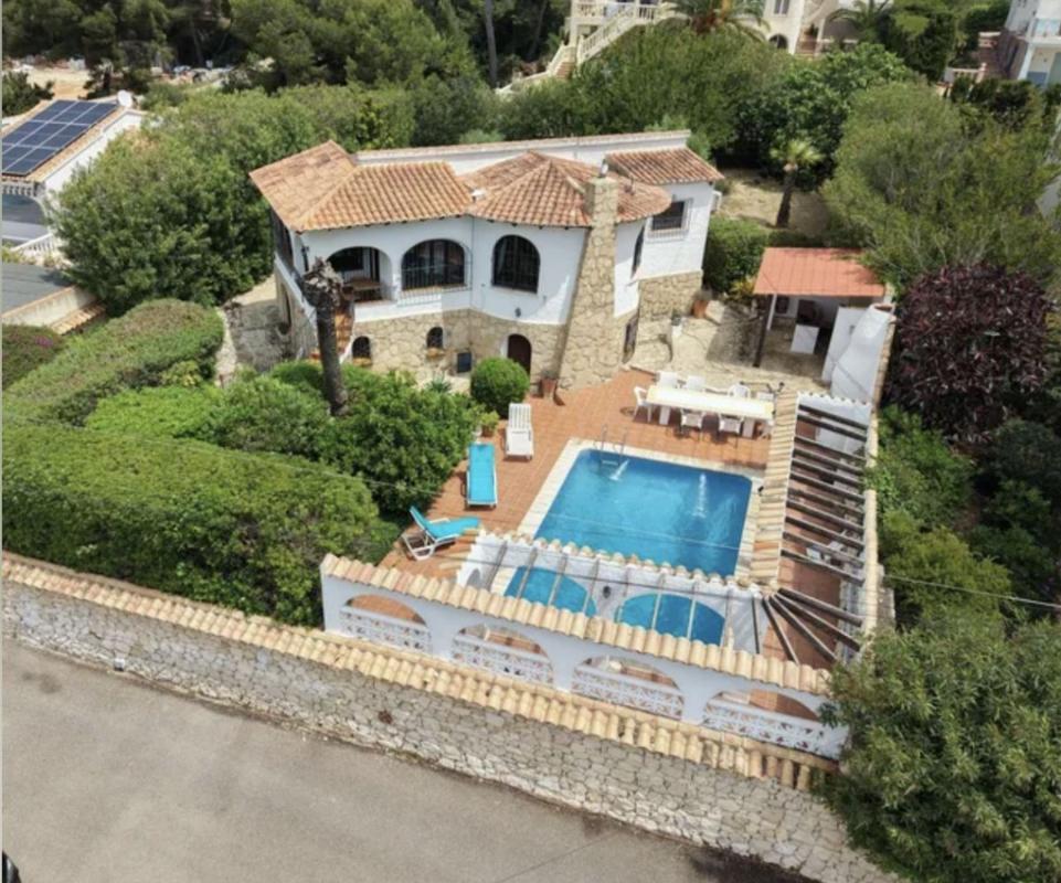 Properties for sale and rent in Spain photo 2