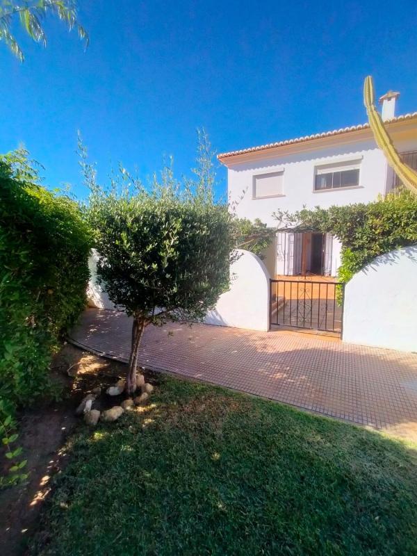Properties for sale and rent in Spain photo 5