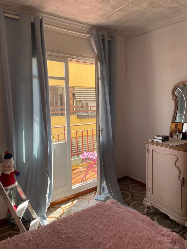Venta de piso en Piso en Calle de Sant Mateu, 20, Plà del Bon Repòs-La Goteta, Alicante / Alacant, Alicante / Alacant
photo 1