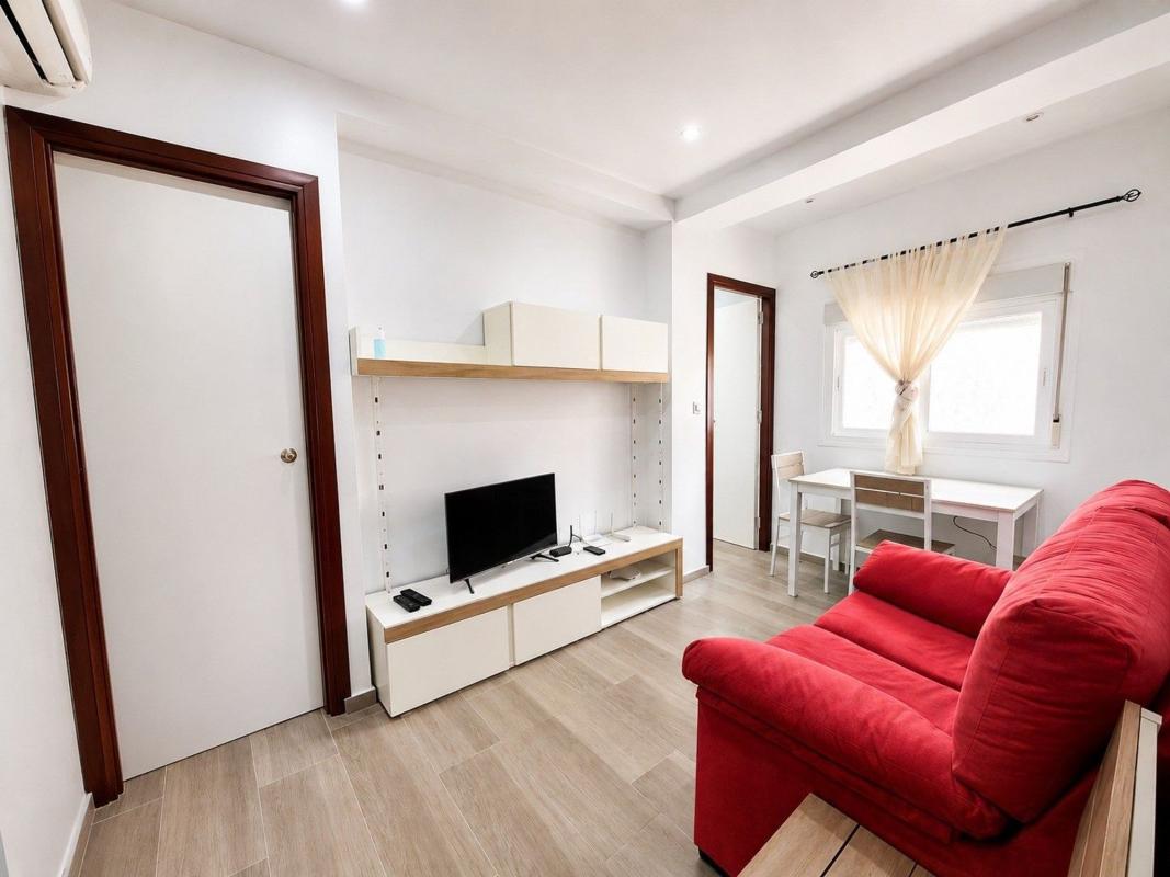 Venta de piso en Piso en Puerto Deportivo, Torrevieja, Torrevieja
photo 1