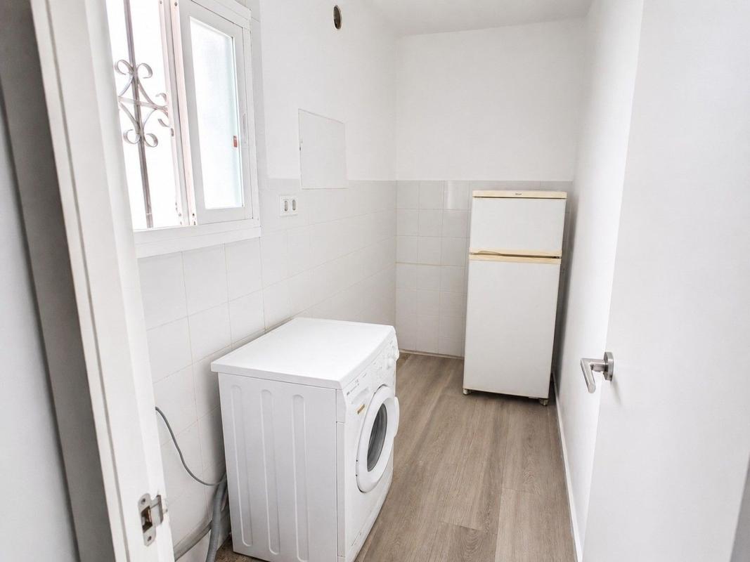 Venta de piso en Piso en Puerto Deportivo, Torrevieja, Torrevieja
photo 2