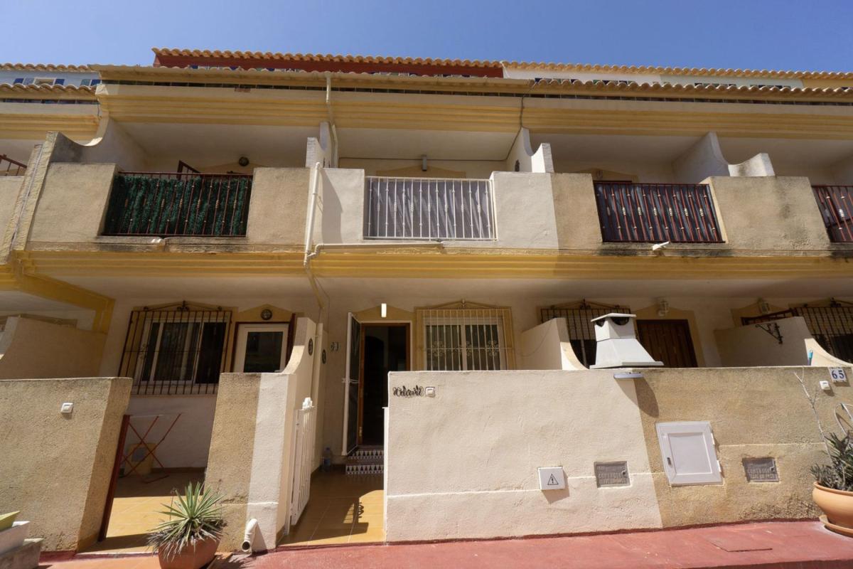 Venta de chalet independiente en Casa o chalet en Playa Flamenca, Orihuela, Orihuela
photo 2