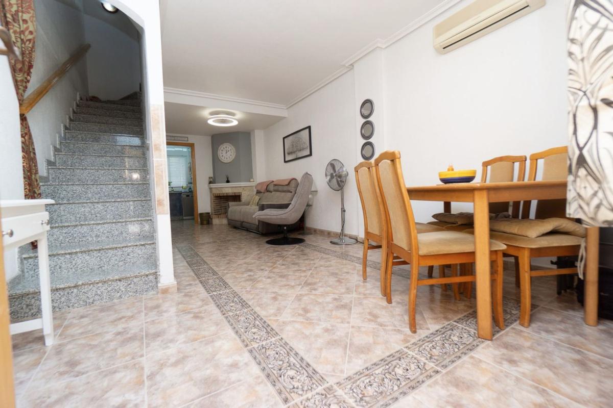 Venta de chalet independiente en Casa o chalet en Playa Flamenca, Orihuela, Orihuela
photo 5