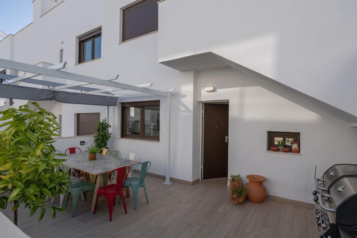 Venta de chalet independiente en Casa o chalet en Balcón de Finestrat-Terra Marina, Finestrat, Finestrat
photo 3