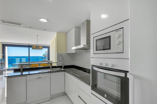 Ático en venta en Ático en Punta Prima, Torrevieja, Torrevieja thumbnail 1