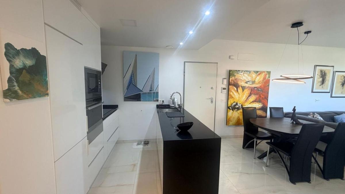 Venta de piso en Piso en Zona Lago - Los Almendros, Orihuela, Orihuela
photo 3