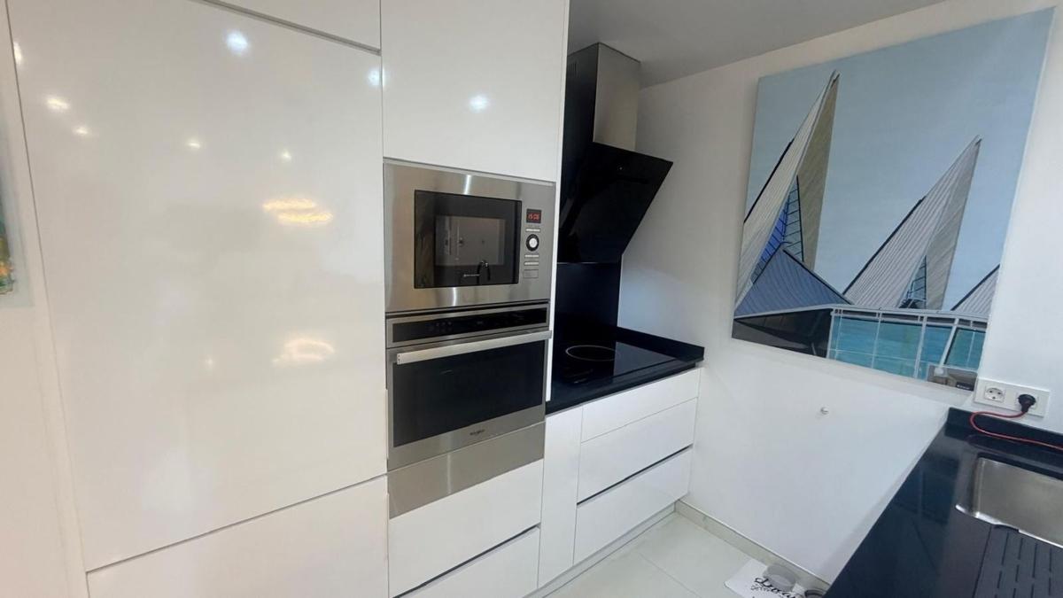 Venta de piso en Piso en Zona Lago - Los Almendros, Orihuela, Orihuela
photo 4