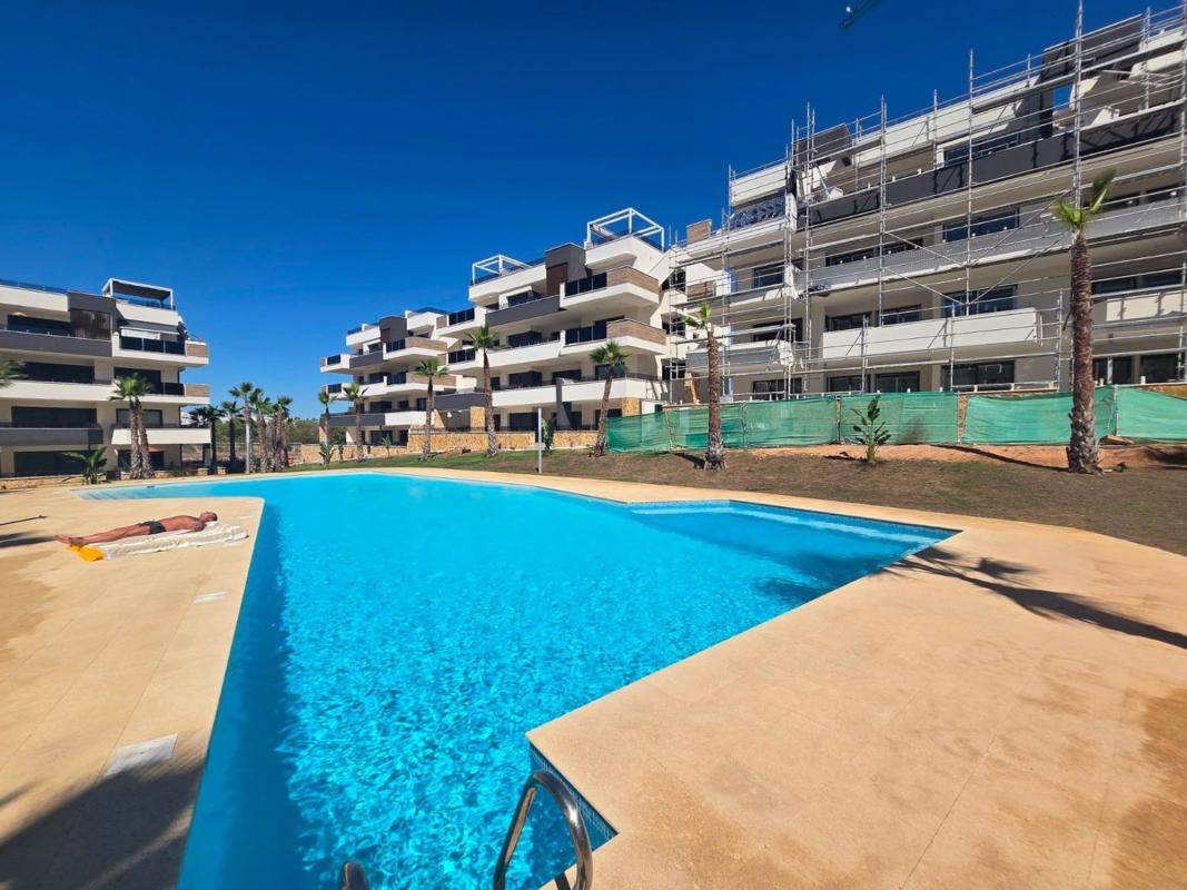 Venta de piso en Piso en Zona Lago - Los Almendros, Orihuela, Orihuela
photo 2