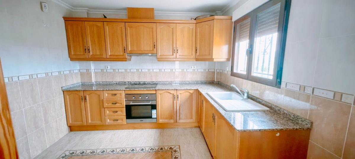 Properties for sale and rent in Spain photo 5