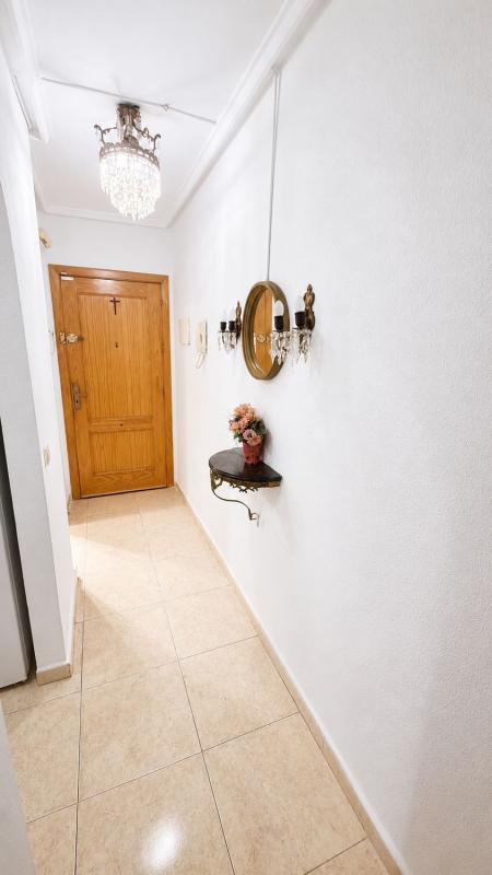 Venta de piso en Piso en Calle Torresal, El Molino, Torrevieja, Torrevieja
photo 3