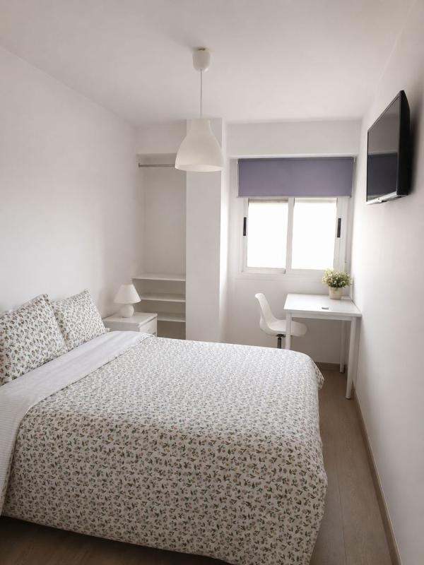 Venta de piso en Piso en Calle Bono Guarner, 21, Santo Domingo, Alicante / Alacant, Alicante / Alacant
photo 2