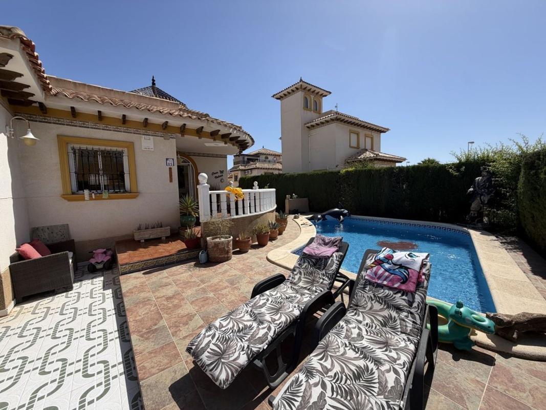 Propiedades en venta y alquiler en España photo 3