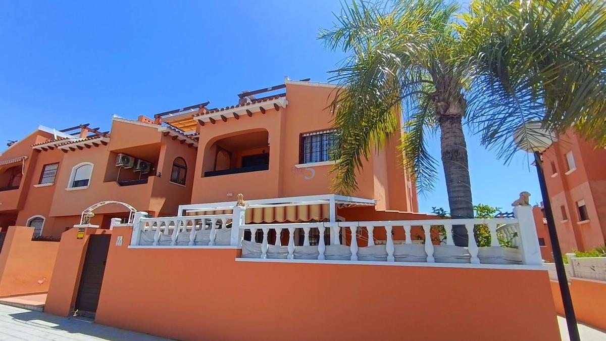 Venta de piso en Piso en Aguas Nuevas, Torrevieja, Torrevieja
photo 5