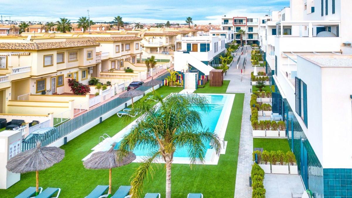 Venta de piso en Piso en Playa Flamenca, Orihuela, Orihuela
 photo 2