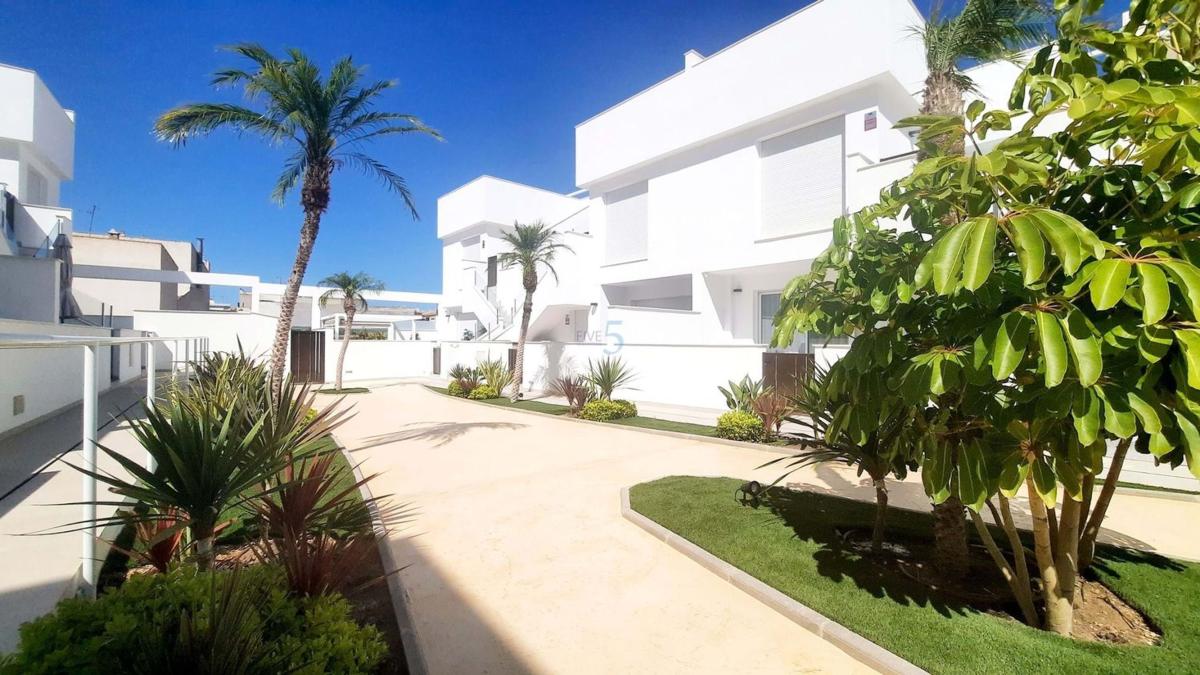 Venta de piso en Piso en Zona Pueblo, Pilar de la Horadada, Pilar de la Horadada
photo 1