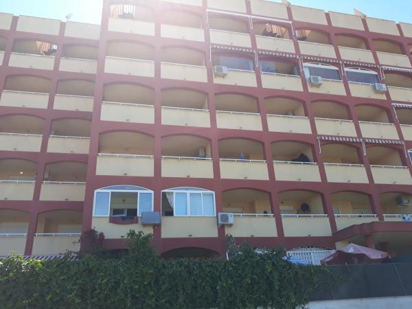 Продажа квартиры на Piso en Calle Helena, Torreblanca, Torrevieja, Торревьеха
 photo 1